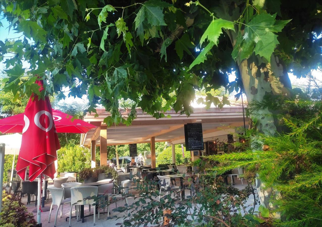 La Digue * Chauzon